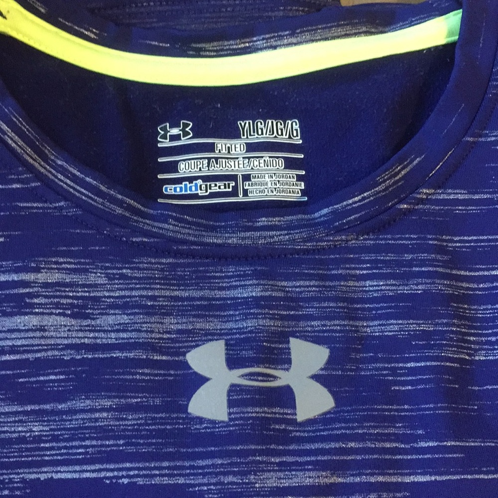 Under Armour top - Picture 5 of 5